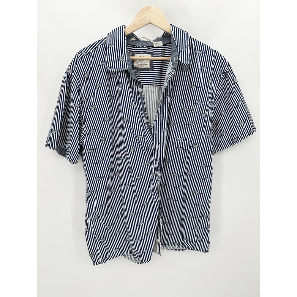 RJC Shirt Men XL Blue Striped Shark Print Short Sleeve Button Up Collared Cotton